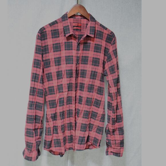 HUGO BOSS Red Label Plaid Button-Up Shirt in Red & Black – Size L/XL - Picture 1 of 3